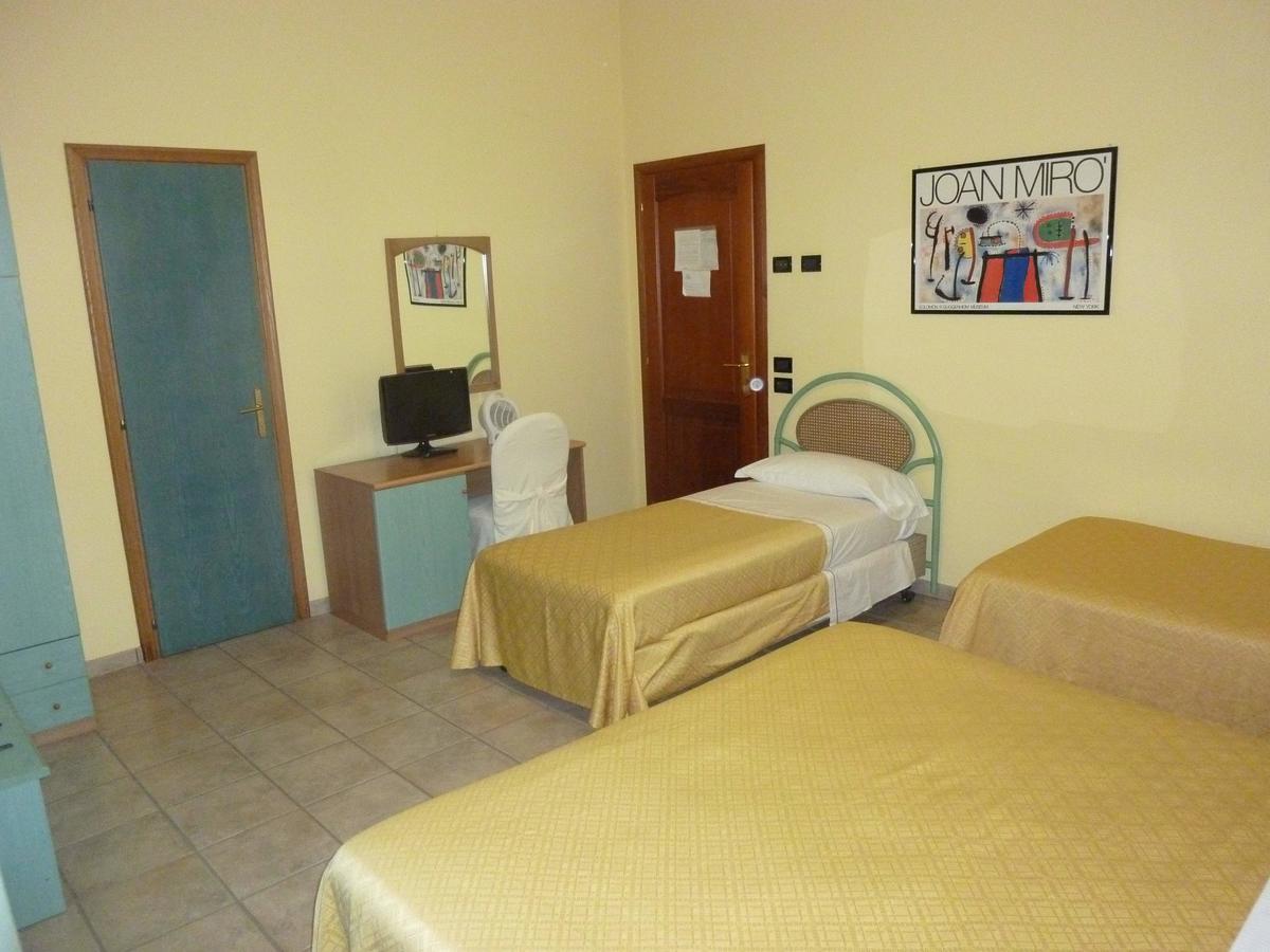 Mediterraneo Palace Hotel Amantea Esterno foto